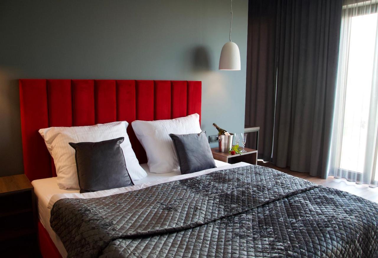 Aparts Hotel Radom Esterno foto