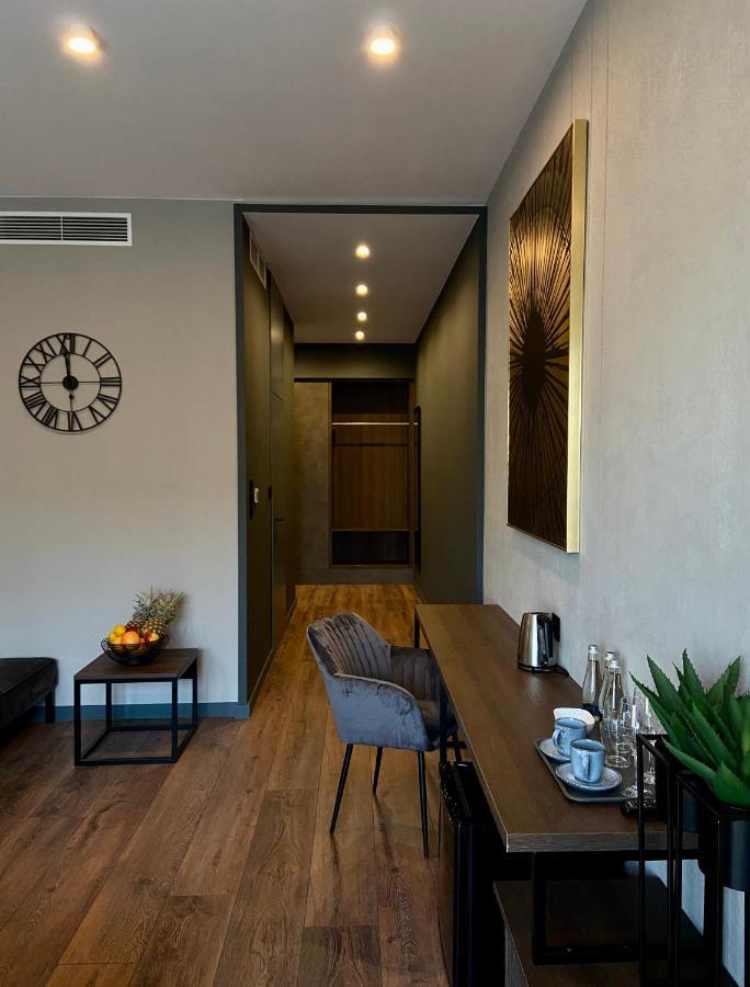 Aparts Hotel Radom Esterno foto