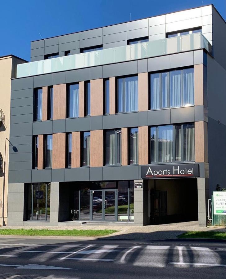Aparts Hotel Radom Esterno foto